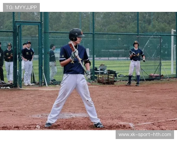 【赛场魅力】棒球场上的战术和技巧揭秘，棒球场视频