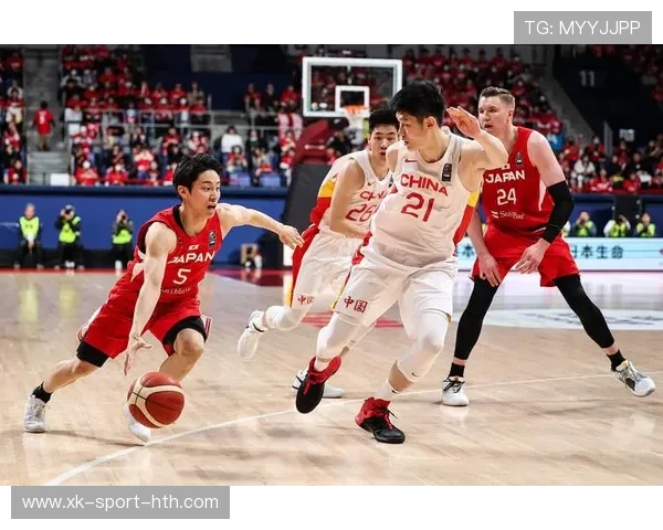 中国篮球战术体系融合国际元素升级，中国篮球如何发展